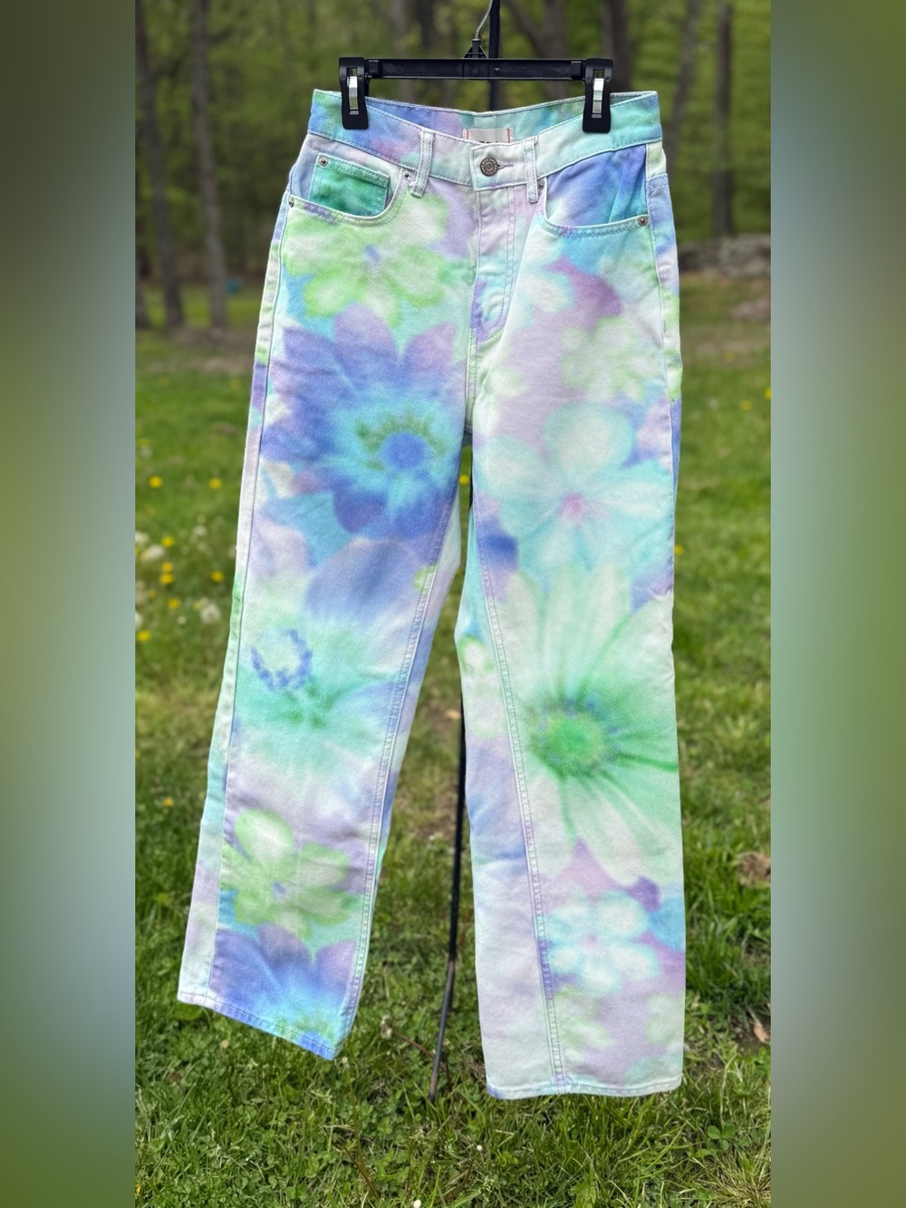 Urban Outfitters BDG Botanical Tie-Dye Flower Cowboy Jeans 26x28